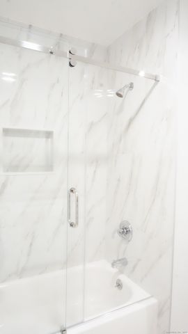 24 Overlook Drive 24, Monroe, CT 06468