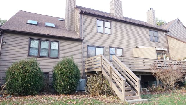 24 Overlook Drive 24, Monroe, CT 06468