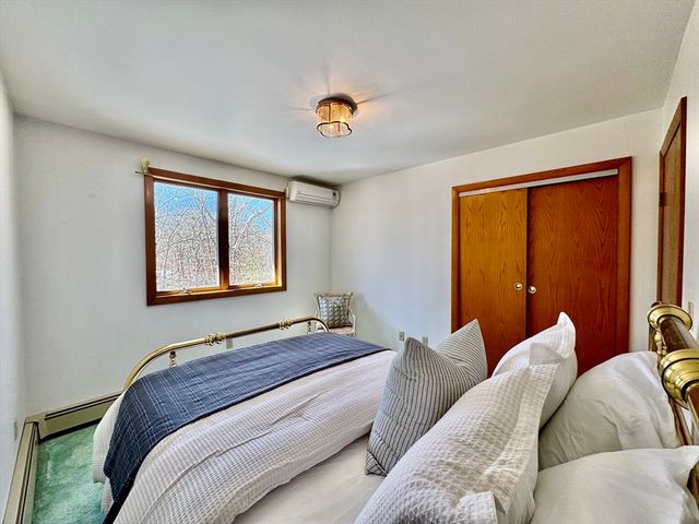 103 Meadow View Road, Oak Bluffs, MA 02557