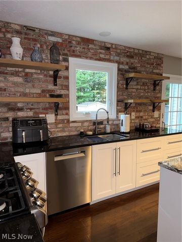 1109 Oak Street, Medina, OH 44256