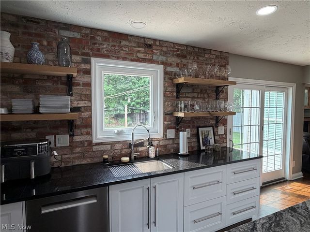 1109 Oak Street, Medina, OH 44256
