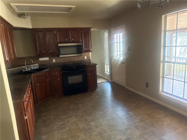 3522 Picadilly Lane, Corpus Christi, TX 78414