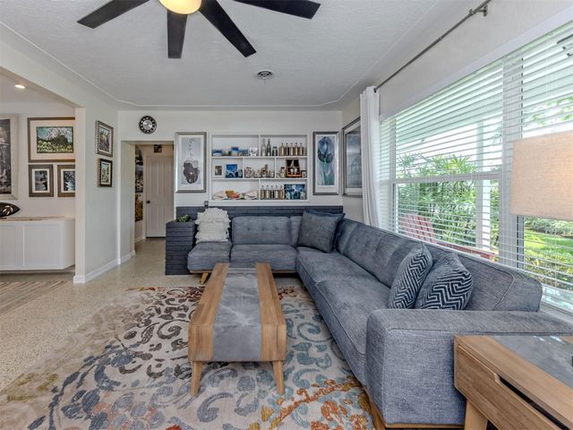 632 PARK DRIVE, Bradenton, FL 34209