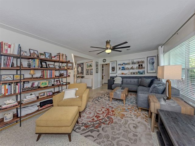 632 PARK DRIVE, Bradenton, FL 34209