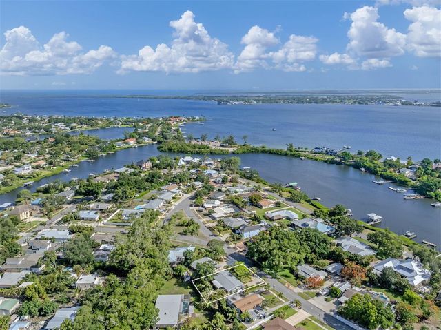 632 PARK DRIVE, Bradenton, FL 34209