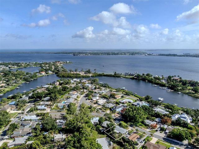632 PARK DRIVE, Bradenton, FL 34209