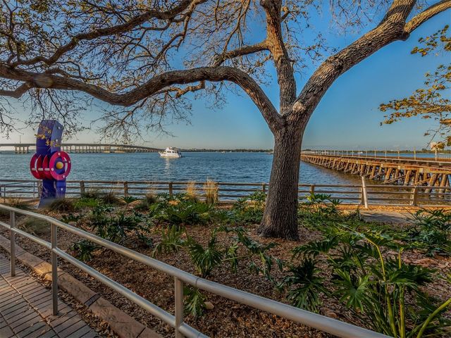 632 PARK DRIVE, Bradenton, FL 34209