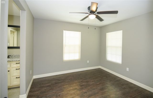 1614 Clare Dr, Corpus Christi, TX 78412