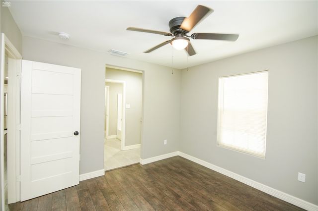 1614 Clare Dr, Corpus Christi, TX 78412