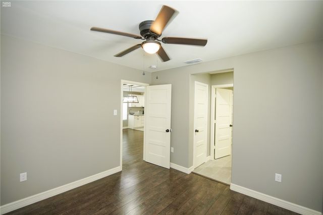 1614 Clare Dr, Corpus Christi, TX 78412