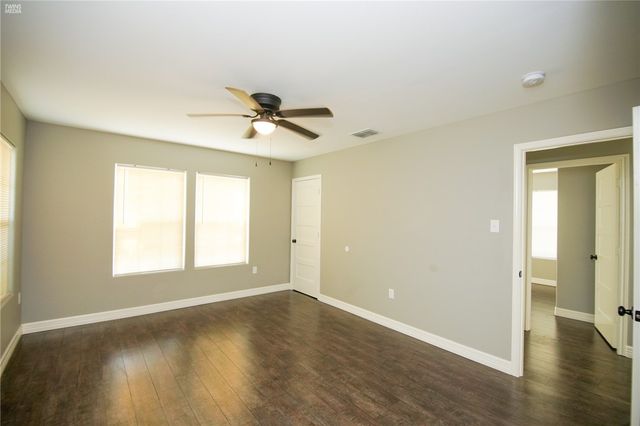 1614 Clare Dr, Corpus Christi, TX 78412