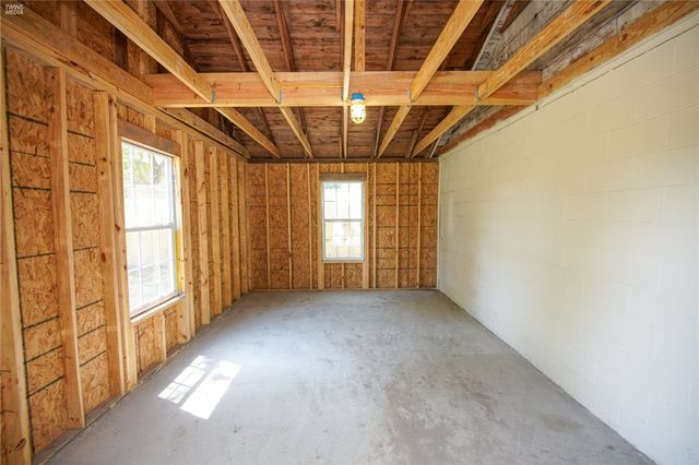 1614 Clare Dr, Corpus Christi, TX 78412