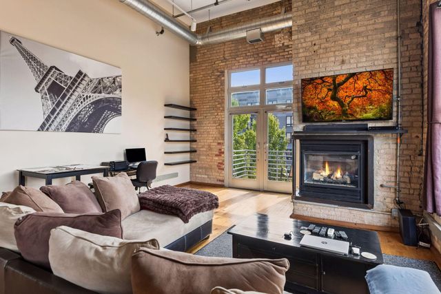 801 Washington Avenue N 321, Minneapolis, MN 55401