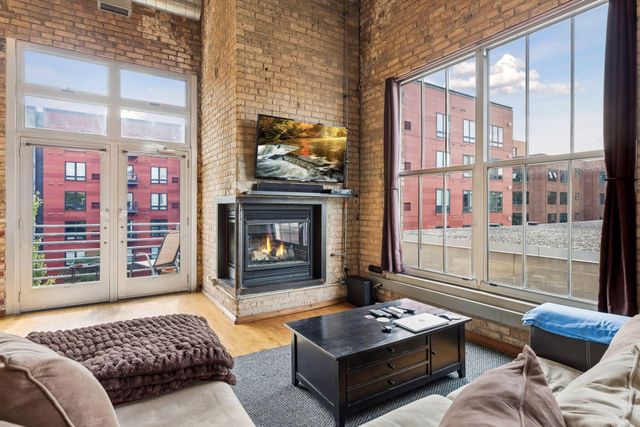 801 Washington Avenue N 321, Minneapolis, MN 55401