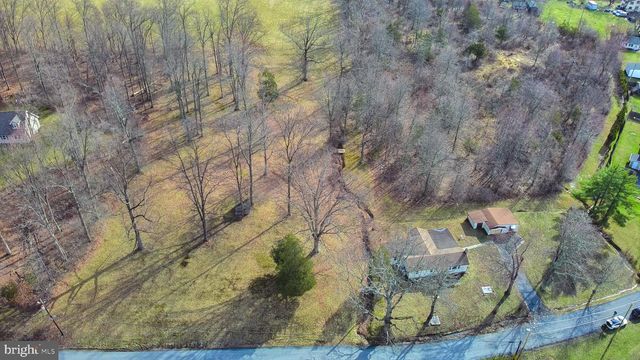 1895 QUARRY RD, Quakertown, PA 18951