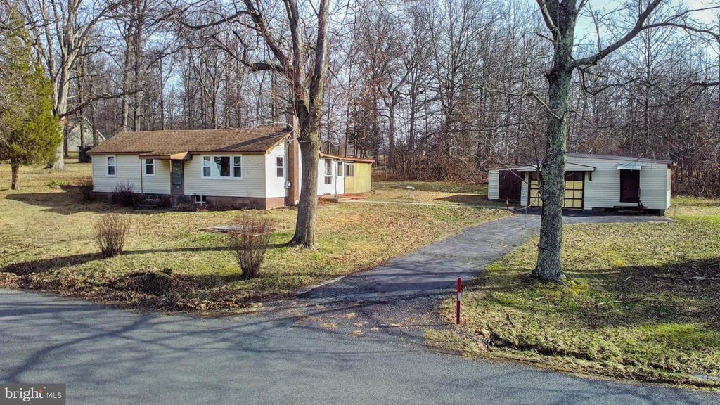 1895 QUARRY RD, Quakertown, PA 18951