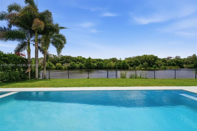 3292 Ridge Trce, Davie, FL 33328