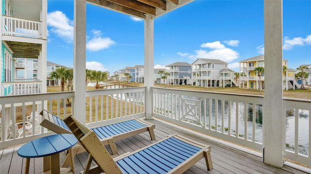 4118 Green Heron Drive, Galveston, TX 77554