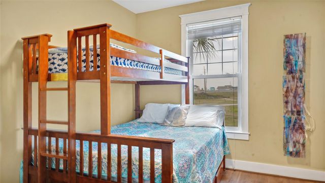 4118 Green Heron Drive, Galveston, TX 77554