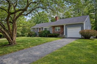 2 Willowbrook Avenue, Rye, NH 03871