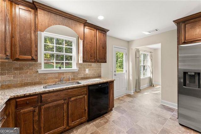 5462 Stepstone Way, Gainesville, GA 30506