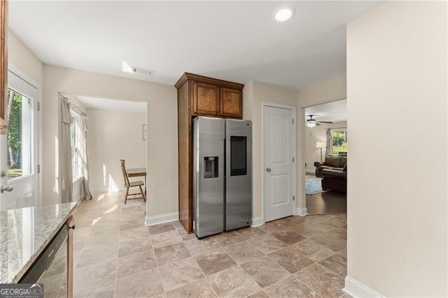5462 Stepstone Way, Gainesville, GA 30506