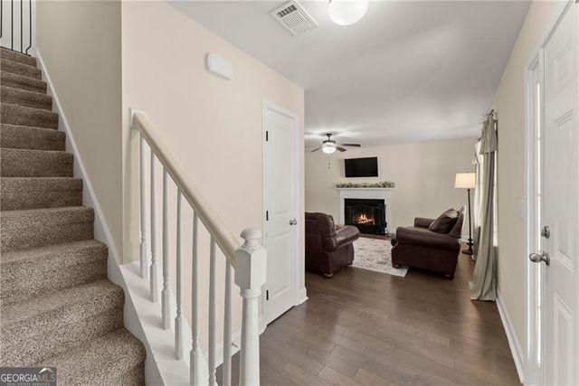 5462 Stepstone Way, Gainesville, GA 30506