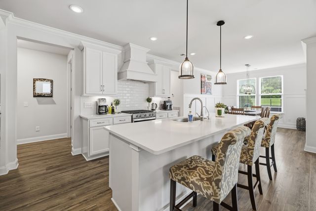 517 Oakvale Ln, Mount Juliet, TN 37122