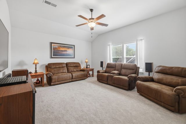 517 Oakvale Ln, Mount Juliet, TN 37122