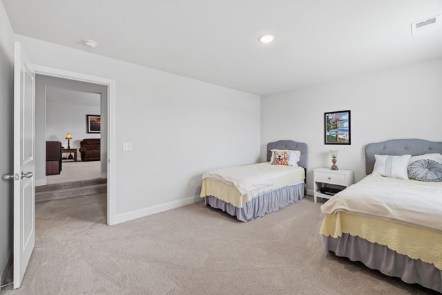 517 Oakvale Ln, Mount Juliet, TN 37122