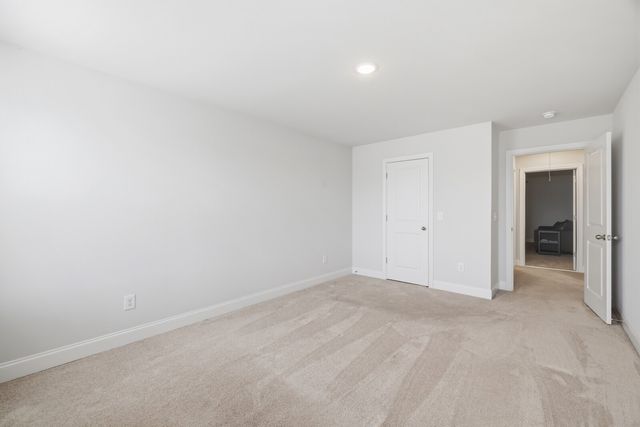 517 Oakvale Ln, Mount Juliet, TN 37122
