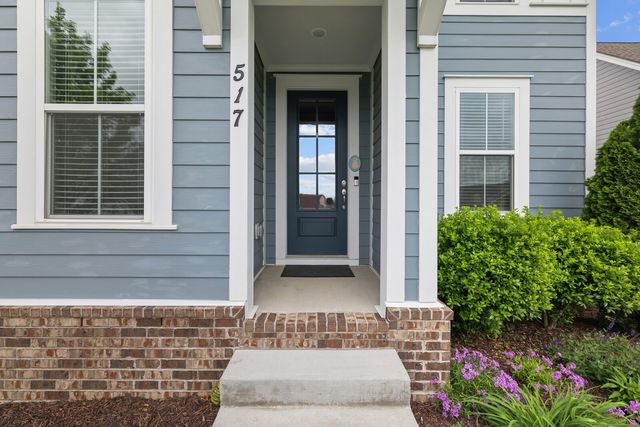 517 Oakvale Ln, Mount Juliet, TN 37122