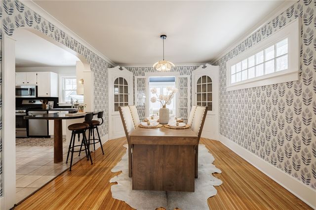 216 Laurelton Road, Irondequoit, NY 14609