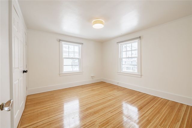 216 Laurelton Road, Irondequoit, NY 14609