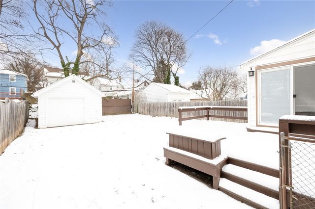 216 Laurelton Road, Irondequoit, NY 14609