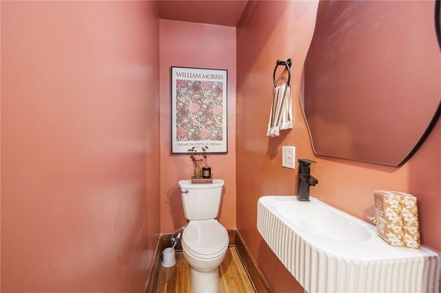 216 Laurelton Road, Irondequoit, NY 14609