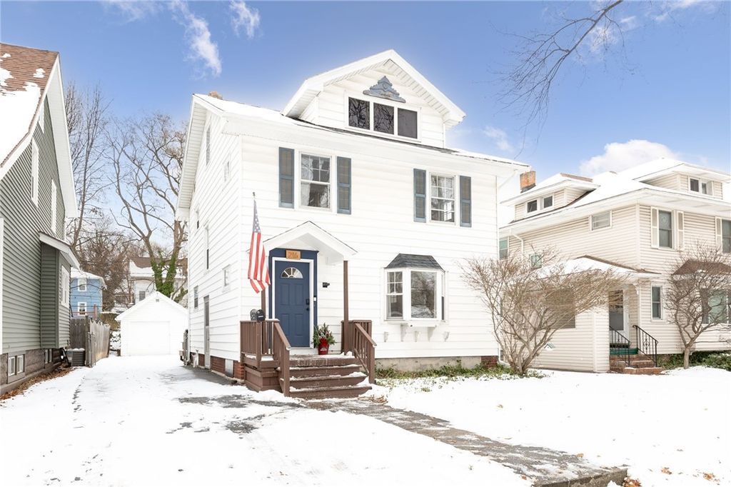 216 Laurelton Road, Irondequoit, NY 14609