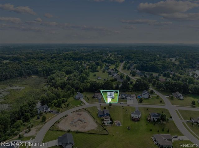 2921 Clivedon Road, Marion Township, MI 48843