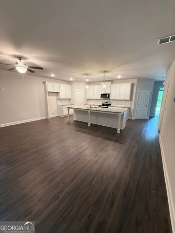 2576 Mills Commons Drive, Decatur, GA 30034