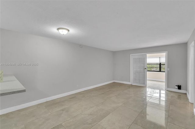 4760 W Lucerne Lakes Blvd W 408, Lake Worth, FL 33467