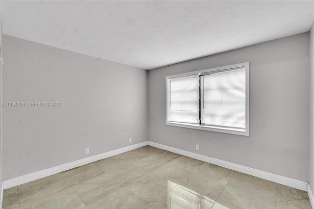 4760 W Lucerne Lakes Blvd W 408, Lake Worth, FL 33467