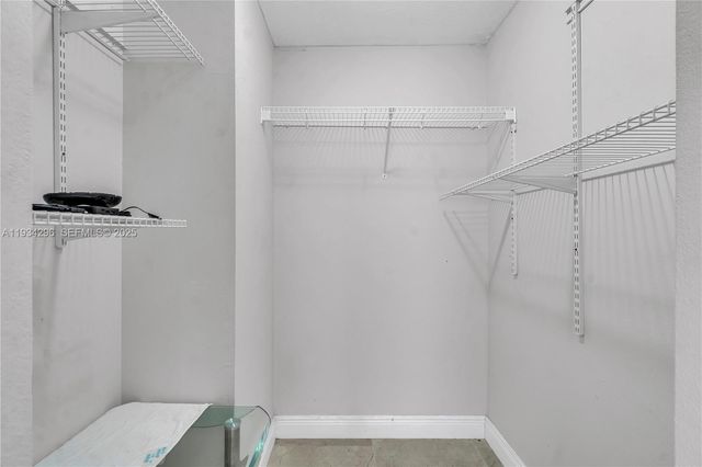 4760 W Lucerne Lakes Blvd W 408, Lake Worth, FL 33467