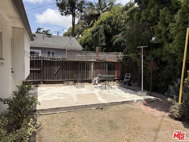 2634 Butler Avenue, Los Angeles, CA 90064