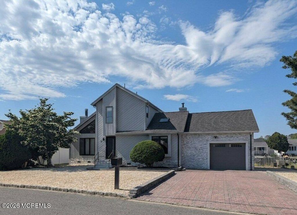 15 Parkers Point Boulevard, Forked River, NJ 08731
