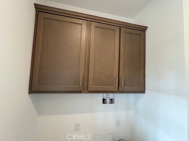 208 S Barranca 13, Glendora, CA 91741