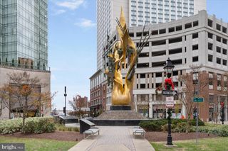 675 President St Unit 1406, Baltimore, MD 21202