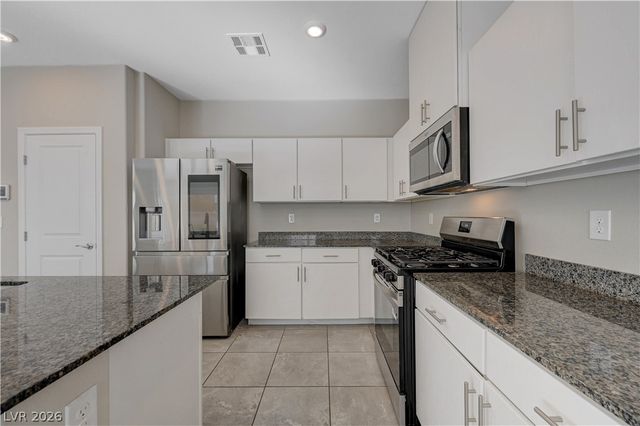 8934 Cypress Fog Court, Las Vegas, NV 89178