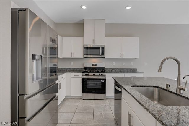 8934 Cypress Fog Court, Las Vegas, NV 89178