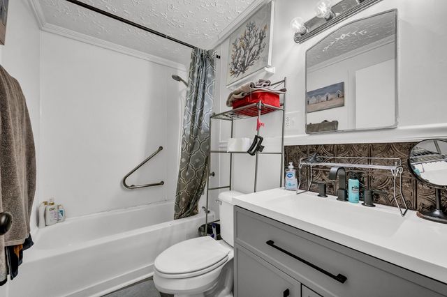 102 West Hills Terrace, Dickson, TN 37055