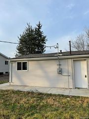 29311 Rockcastle Street, Farmington Hills, MI 48336